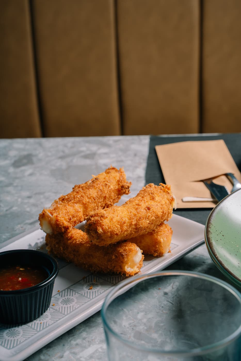 Crispy Mozzarella Sticks